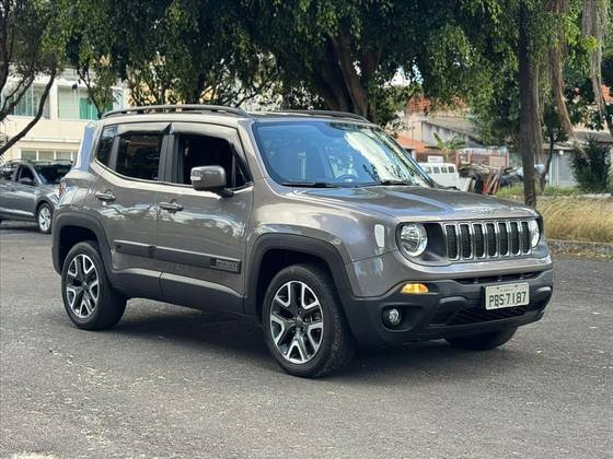 JEEP RENEGADE 2.0 16V TURBO DIESEL LONGITUDE 4P 4X4 AUTOMÁTICO JEEP RENEGADE 2.0 16V TURBO DIESEL LONGITUDE 4P 4X4 AUTOMÁTICO